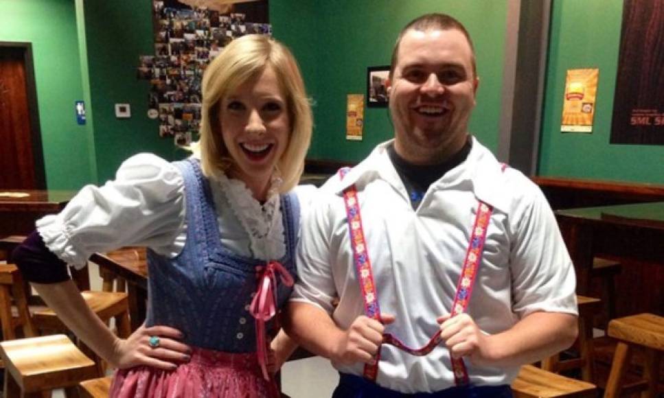 La estación WDBJ7 en Roanoke, Virginia, confirmó que Alison Parker y Adam Ward murieron al ser baleados mientras realizaban una nota sobre turismo en un centro comercial.