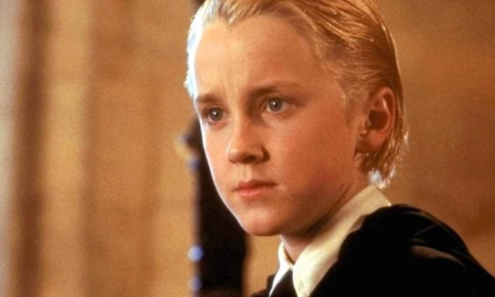 Es un actor y músico británico, conocido por interpretar a 'Draco Malfoy' en la saga de películas de Harry Potter.