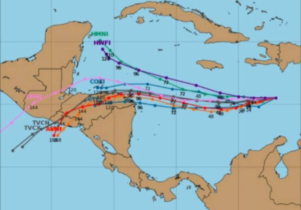 Otra de las probabilidades es que pase por el Caribe de Honduras buscando hacia el norte, pero las bandas nubosas del fenómeno dejarían de 200 a 300 milímetros de acumulados de lluvias.