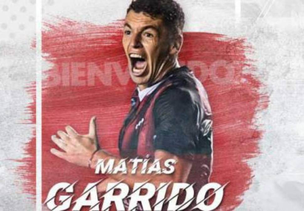 Matías Garrido: Mediocampista argentino de 33 años de edad que ha sido anunciado como nuevo fichaje del Olimpia paa la próxima campaña. Llega a petición de Pedro Troglio y su último club fue el Sarmiento de la segunda división de Argentina.