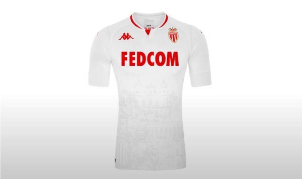 La tercera camiseta del AS Mónaco rinde homenaje a la historia del Principado. Kappa ha diseñado una indumentaria blanca con un gráfico tono sobre tono que incluye los monumentos más famosos del Principado de Mónaco, como la estatua de François Grimaldi, el estadio Louis II o la iglesia de Sainte Dévote. También hay toques de rojo, especialmente en el cuello, en el Omini como en el logo del patrocinador. Un color emblemático y característico del Club, que contrasta con el blanco de la camiseta.