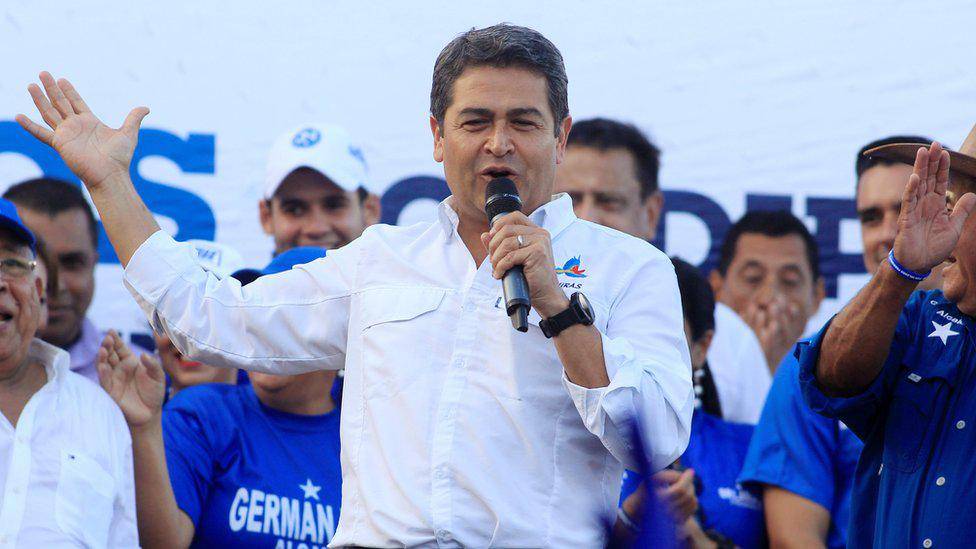 En su discurso, Ana García dijo “soy Ana García de Hernández. De la mano de Dios y con el apoyo de mi partido y del pueblo hondureño voy a ser la próxima presidenta de Honduras”. 