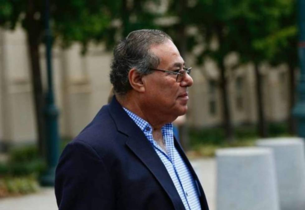 Julio Rocha fue expresidente de la Federación de Fútbol de Nicaragua. Fue arrestado en Suiza en mayo de 2015 y fue extraditado a Estados Unidos el 18 de mayo del 2016.