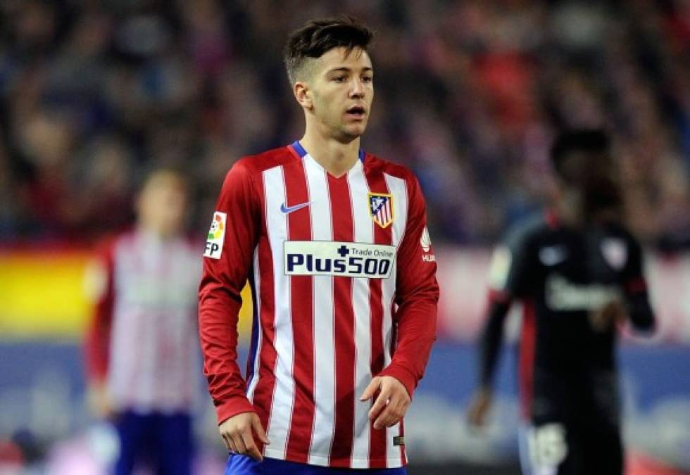 El Sporting Lisboa de Portugal está interesado en hacerse con los servicios del delantero argentino del Atlético de Madrid, Luciano Vietto, cuya cesión podría cerrarse en los próximos días, según informa este martes la prensa portuguesa. La operación podría concretarse por dos millones de euros, precio que le ha puesto el equipo colchonero a la cesión, según el diario 'A Bola'.