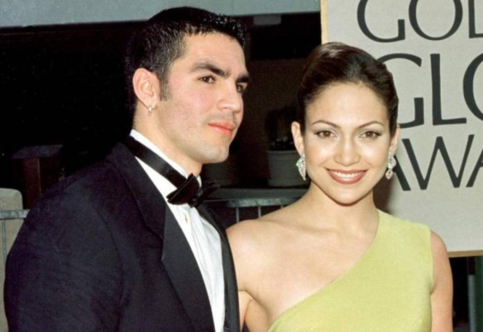 El cubano Ojani Noa fue el primer esposo de JLo. El trabajaba como mesero en un restaurante de Miami y ella acababa de alcanzar la fama tras interpretar a Selena.