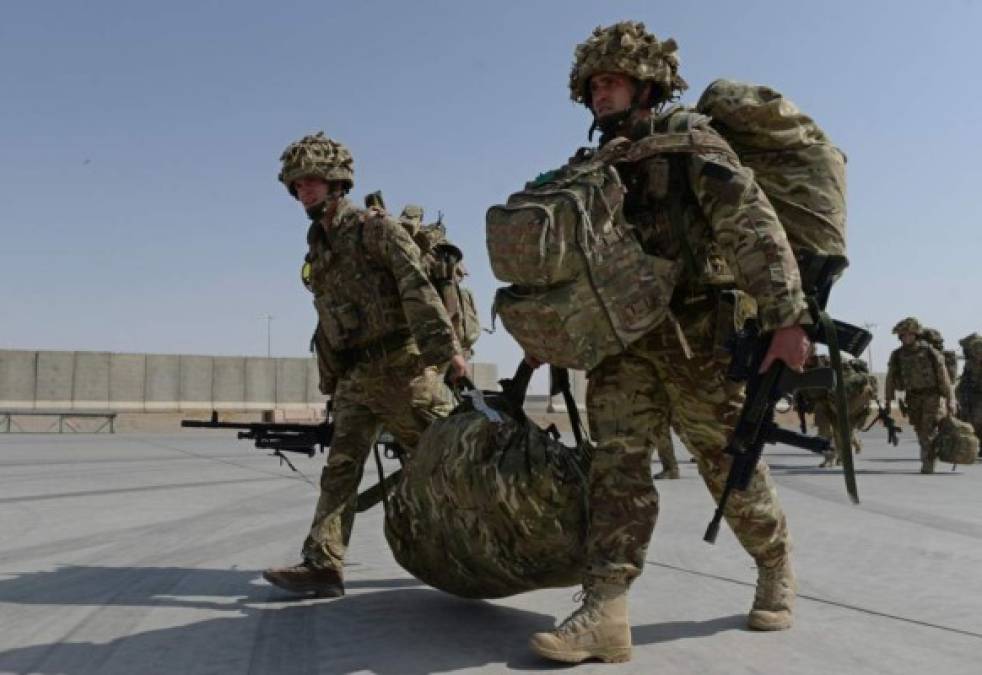 Reino Unido cuenta con 400 soldados británicos en territorio iraquí y aún no ha anunciado si estos permanecerán en el país o serán desplegados en naciones vecinas.