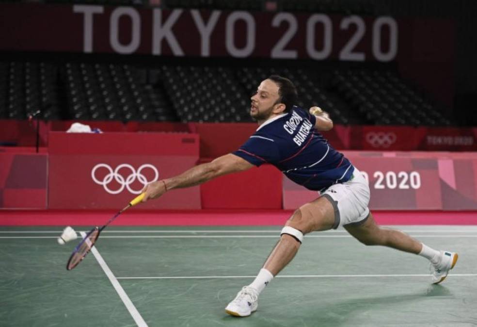 Procedente de un país sin tradición alguna en el bádminton, y desde el puesto 59 de la clasificación mundial, se clasificó para las semifinales de los Juegos de Tokio con una victoria clara, sin peros, sobre el surcoreano Kwanghee Heo por 2-0 (21-13 y 21-18).