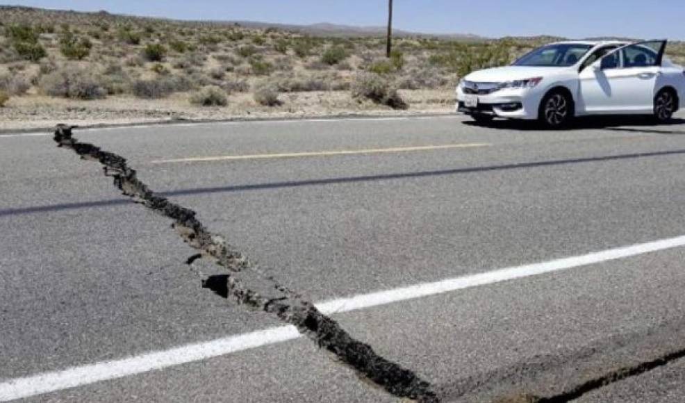 El terremoto de magnitud 6,4 que sacudió este 4 de Julio el sur de California, es el más fuerte registrado en ese estado desde 1999 y se sintió en un área extensa, despertando el fantasma de 'El Grande' (The Big One), un terremoto potencialmente devastador que se teme golpee en algún momento el oeste del país.