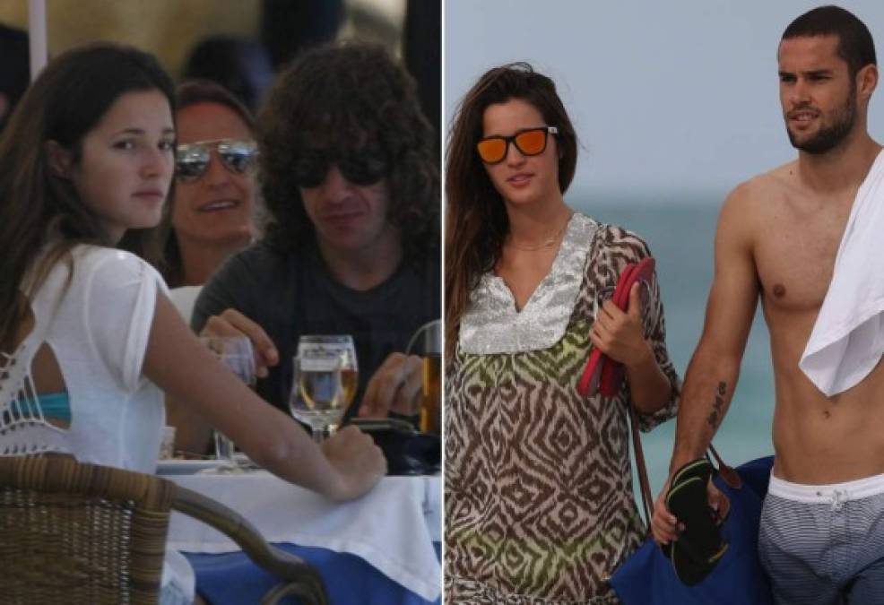 Malena Costa repite en esta galería. Por mucho que en el currículum profesional de ella ponga que es modelo, su fama, más allá de las pasarelas, se centra en sus relaciones personales. Se hizo novia del barcelonista Carles Puyol y se convirtió en la chica de moda. Posados, vacaciones y cuando ya se esperaba escuchar campanas de boda, se dejaron. Pero nada de quedarse en casa. Al poco tiempo, la modelo ya tenía nuevo novio y sí, otra vez futbolista. Con Mario Suárez parece que la cosa va viento en popa. ¿Será el elegido?