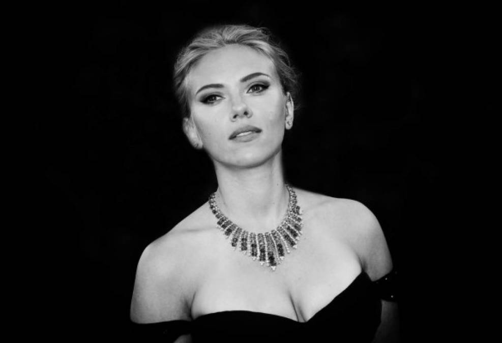 Unas de las imágenes más bellas Scarlett Johansson.