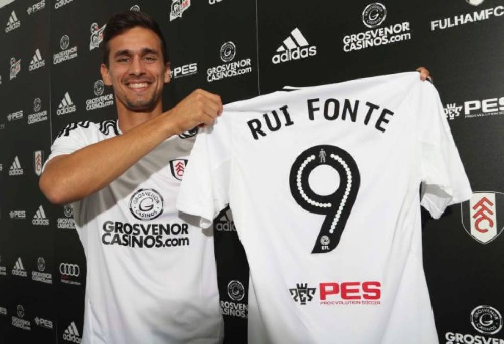 El delantero portugués Rui Fonte llega al Fulham procedente del Braga y firma por tres temporadas.