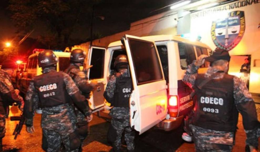 El 26 de abril de 2008, un enfrentamiento entre privados de libertad que dejó 9 muertos, lo que provocó que días después las autoridades trasladaran 31 reos del Centro Penal de San Pedro Sula a la Penitenciaría Nacional de los cuales 18 fueron ultimados a machetazos y punzonazos en horas de la madrugada.