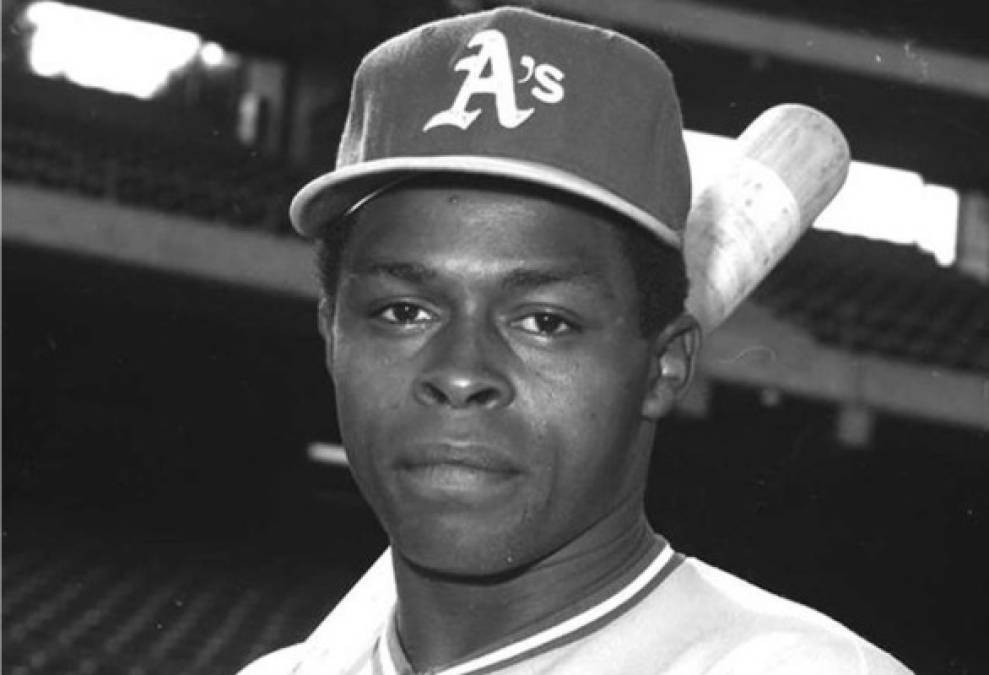 lenn Burke (beisbolista). Fue el primer y único jugador de la Major League Baseball (MLB) en declarar abiertamente su homosexualidad. Falleció el 30 de mayo de 1995, a los 42 años, a causa de la enfermedad.