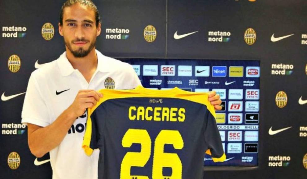 El defensa uruguayo Martín Cáceres fue presentado por el Hellas Verona y consideró que supone una oportunidad para volver a 'grandes niveles' tras dos años complicados a causa de una serie de problemas físicos.