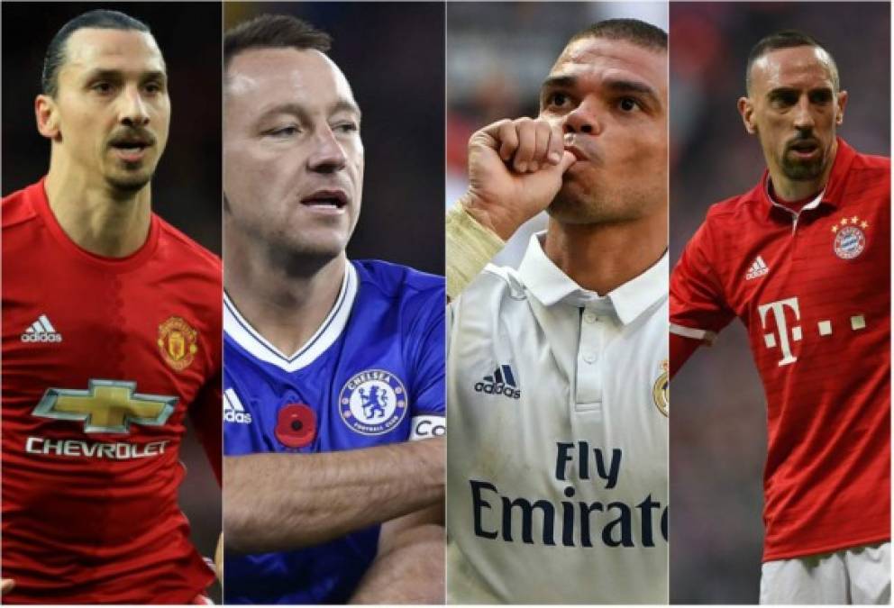 Los contratos de varios futbolistas de renombre mundial con sus respectivos clubes finalizan el próximo 30 de junio. De este modo, todos ellos tendrán libertad para negociar y firmar con otros equipos