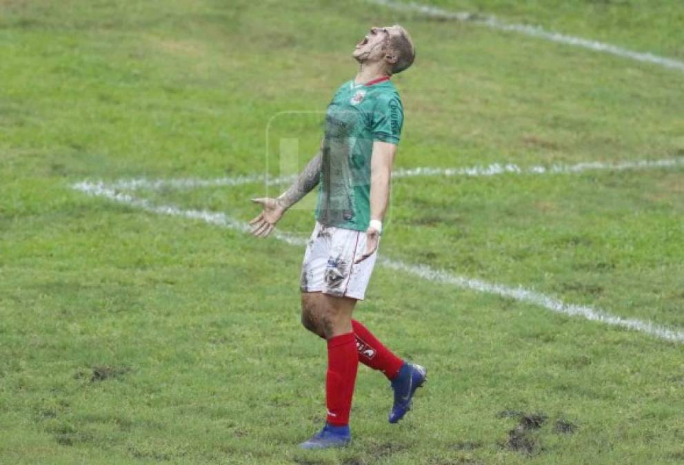 Ryduan Palermo en el minuto 8 del duelo marcó su primer gol en la Liga Nacional de Honduras. El hijo de Martín Palermo gritó a todo pulmón su primera anotación con la camiseta del Marathón.