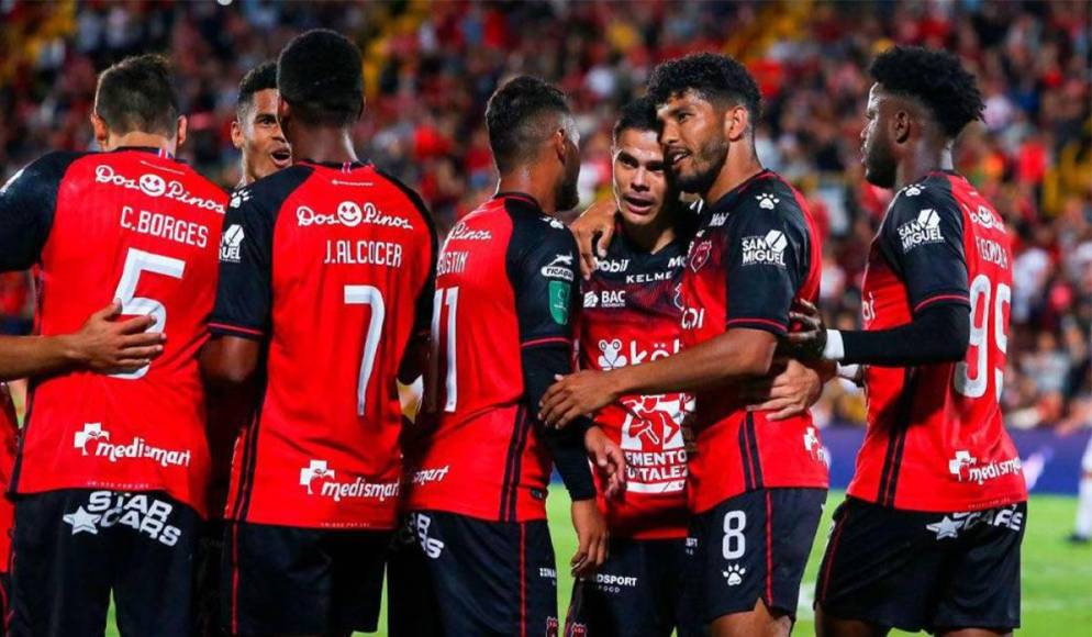 Alajuelense (Costa Rica): Se mantiene como el cuarto mejor de la región de Centroamérica y está en la posición 51 de Concacaf sumando 1,127 puntos.