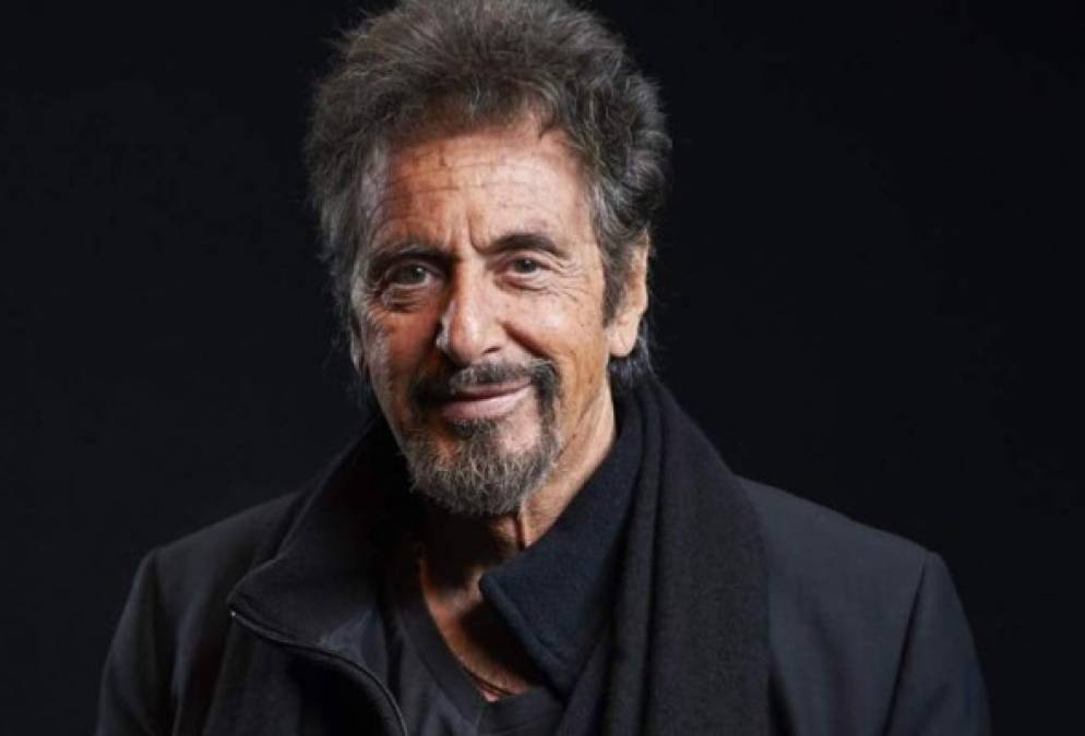 Alfredo James Pacino, conocido como Al Pacino, es un actor, guionista y director estadounidense de cine y teatro. Entre los numerosos premios que ha obtenido están el Óscar, Emmy, Globo de Oro, SAG, BAFTA y Tony.