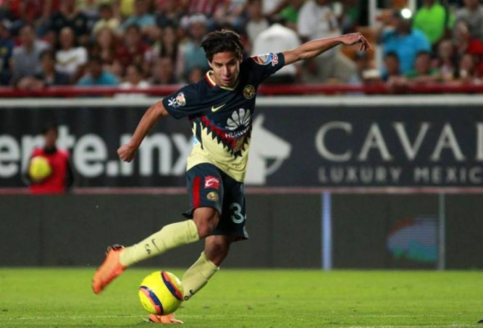 Diego Lainez: El joven mediocampista mexicano se ha convertido en nuevo jugador del Real Betis de la Liga de España. Cuenta con 18 años de edad.