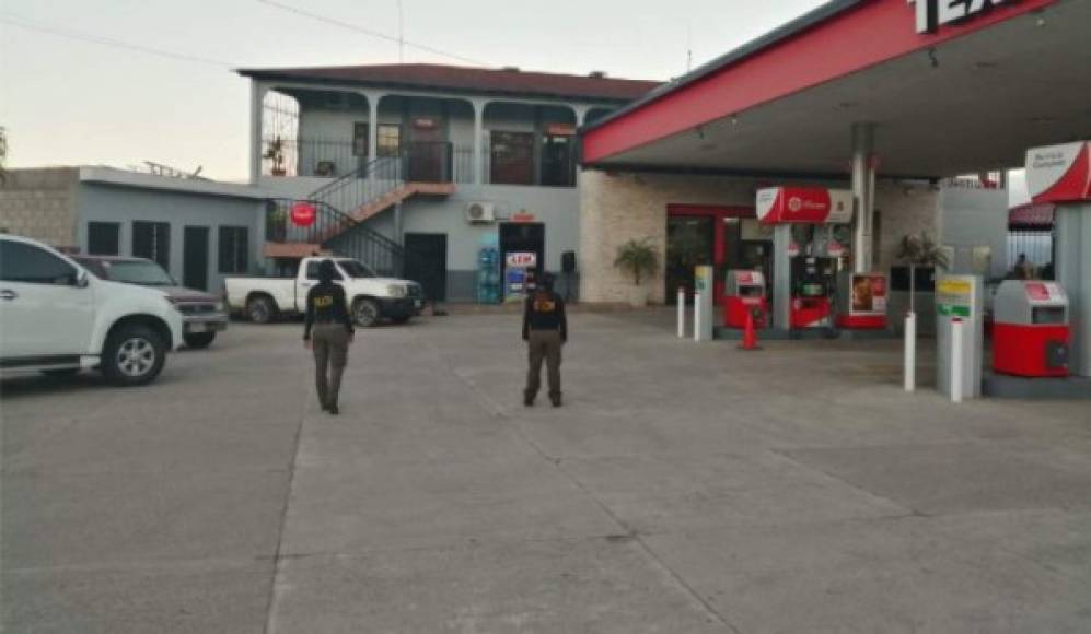 Gasolinera El Mirador asegurada durante la operación Acano.
