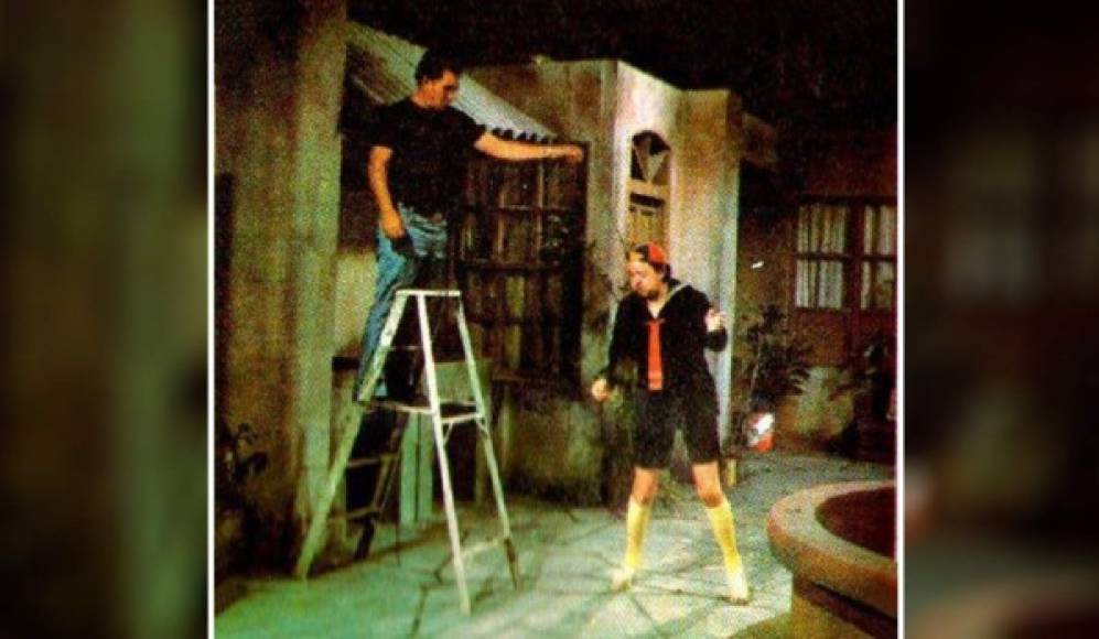El staff técnico participo más de la cuenta en muchas escenas de las creaciones de Chespirito.