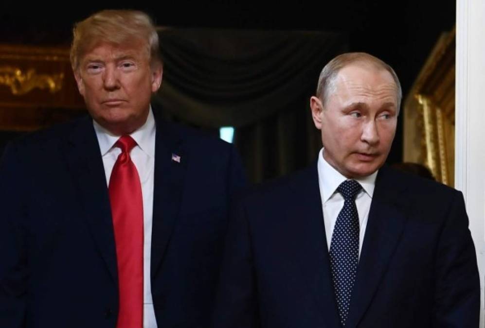 Por su parte, Putin evitó hablar sobre el estado de los lazos bilaterales o el futuro de la relación, y se mostró contento de poder reunirse con Trump 'en el hospitalario suelo de Finlandia'.<br/>