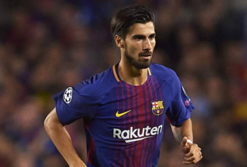 André Gomes: El mediocampista portugués es uno de los primeros que se marcharía del equipo barcelonista en la próxima campaña. Su participación ha dejado mucho que desear en la presente temporada.