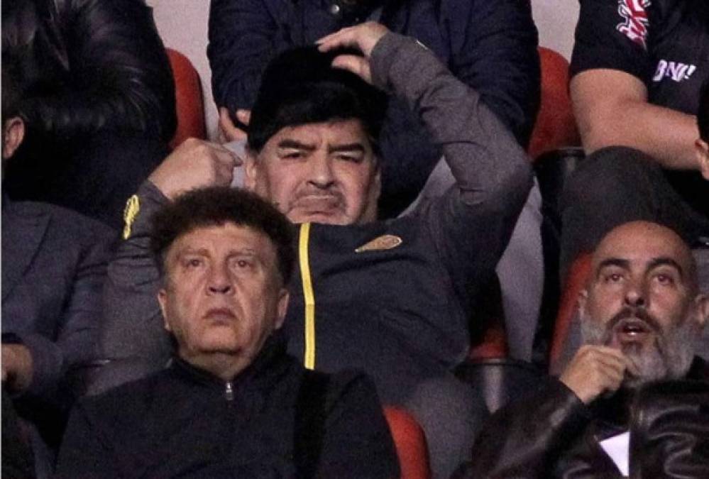San Luis empató el partido y así reaccionó Maradona.