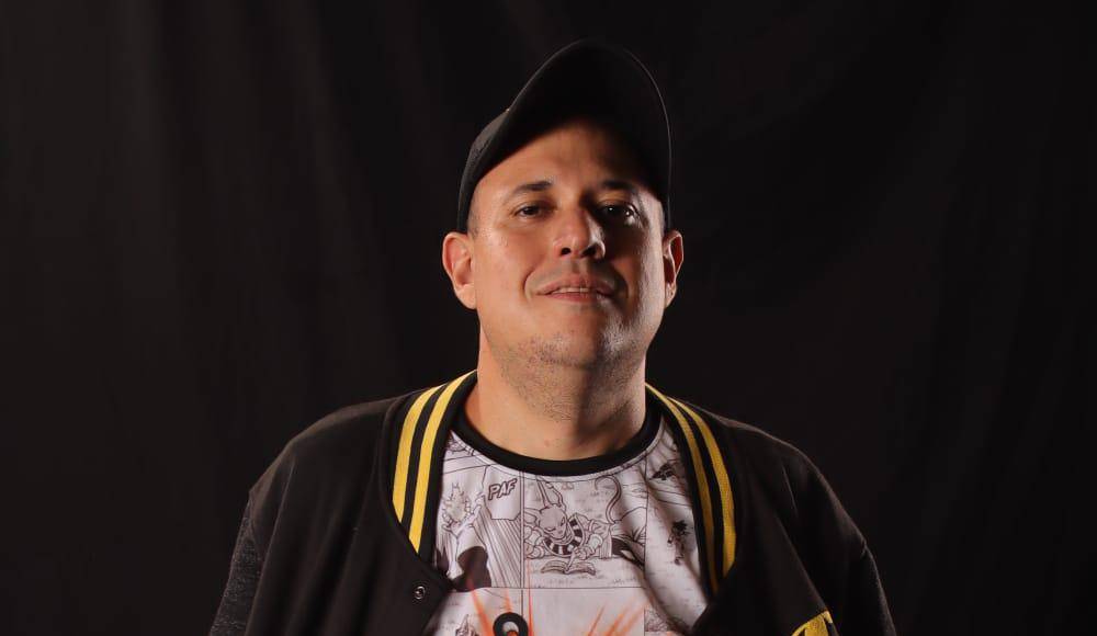 En entrevista con LA PRENSA, Sahin Argueta, dijo que él se denomina un soñador constante que aspira a seguir creciendo en las diferentes ramas de la cultura Ánime, Cosplay, Videojuegos, K-Pop, Cómic, Cine y otras ramas del entretenimiento.