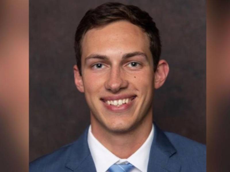 Las autoridades de Louisville (Kentucky, EEUU) revelaron nuevos detalles de la masacre de cinco personas en un banco, tras el ataque a tiros de un joven identificado como Connor Sturgeon, de 25 años de edad, que laboraba en esa institución.