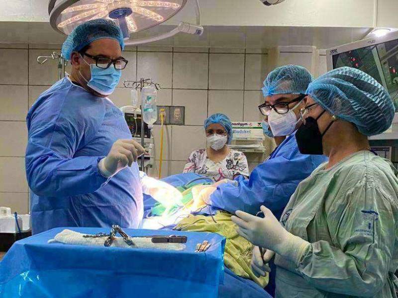 El país no cuenta con un programa de trasplante de órganos.