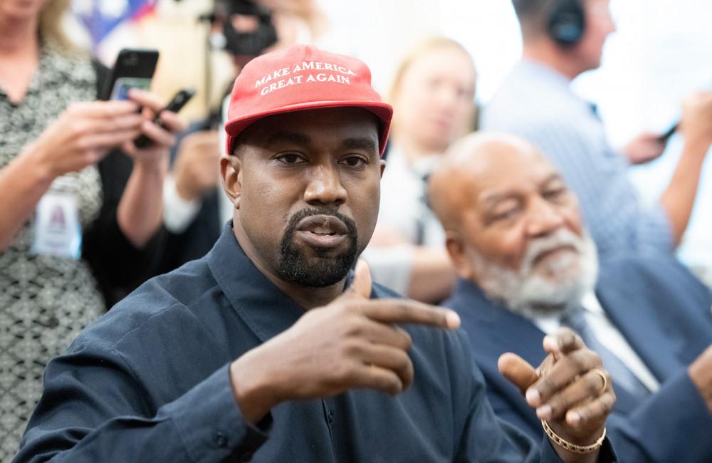 Instagram bloquea a Kanye West por sus mensajes de odio contra Pete Davidson