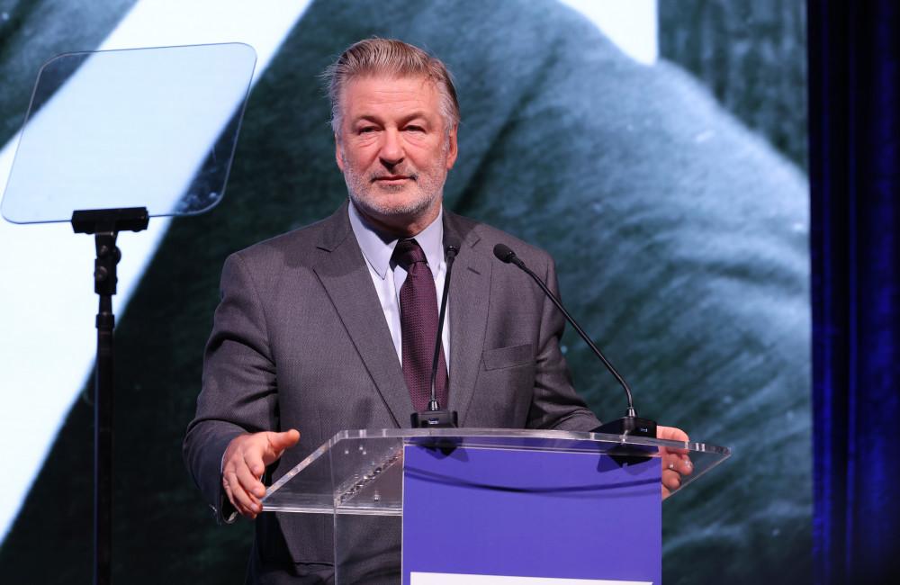 Alec Baldwin sobre la cocaína y el alcohol: “Llevo 39 años sobrio”