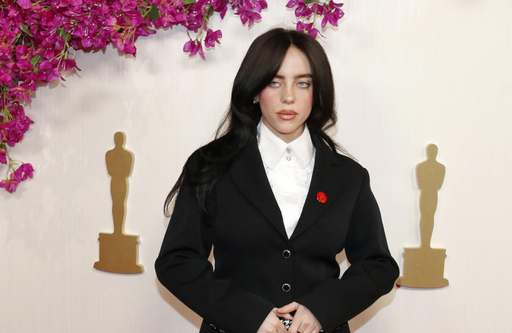 A Billie Eilish le hizo ‘ghosting’ un amigo que tenía novia