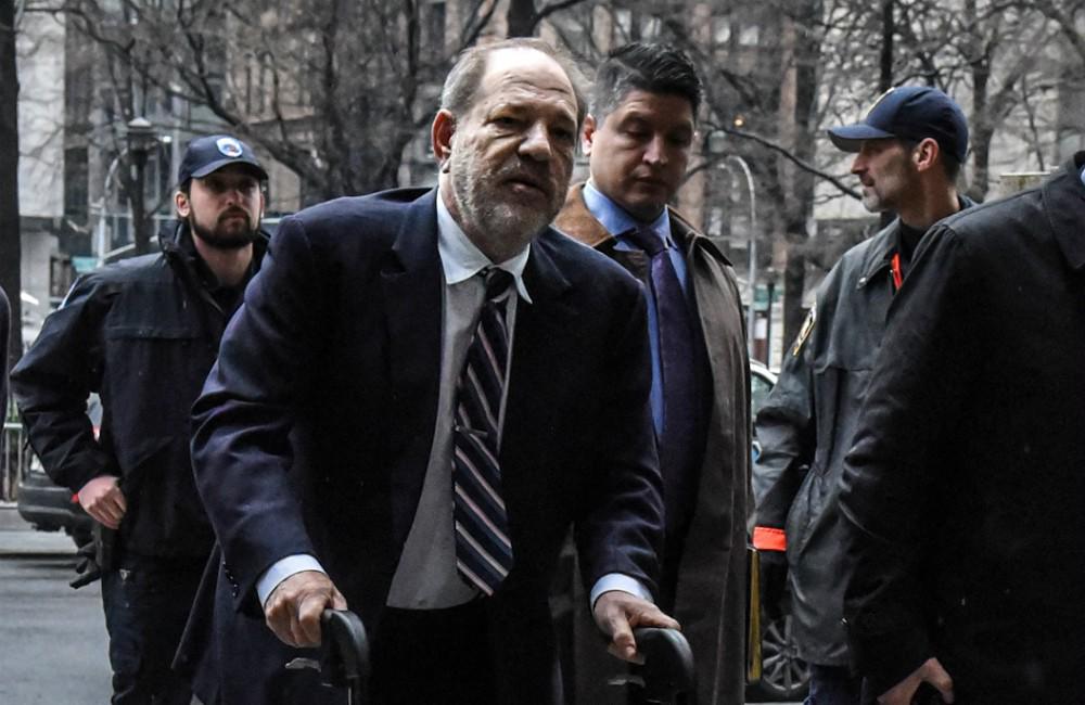 Harvey Weinstein, hospitalizado tras contraer neumonía y COVID-19