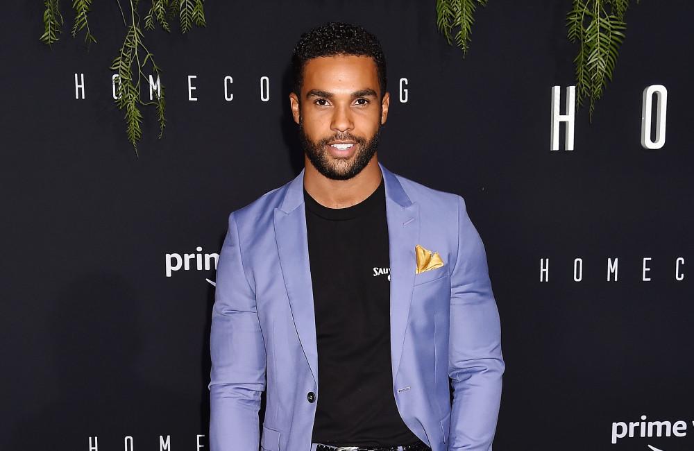 Lucien Laviscount, de la serie ‘Emily in Paris’, podría ser el próximo James Bond