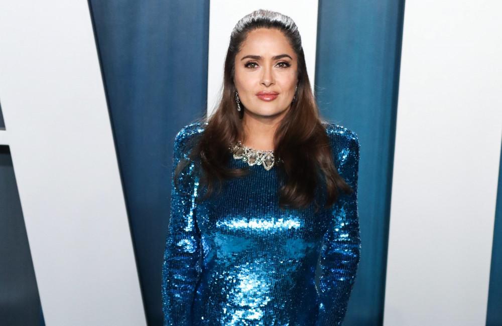 Salma Hayek contrató a un médium para expulsar fantasmas de su casa