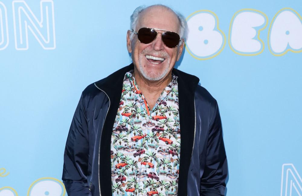 Jimmy Buffett no dejó de tomar el sol pese a padecer cáncer de piel