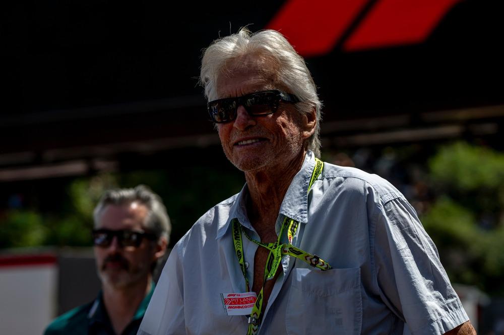 Una aguja con VIH: la amenaza que aterrorizó a Michael Douglas en los Oscar