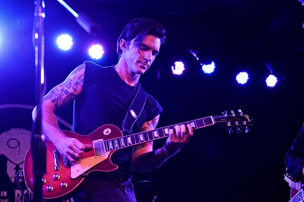 Drake Bell dudaría de su paternidad con su novia, tras presunta infidelidad
