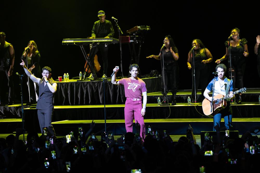 Joe Jonas habla de su salud mental y las redes lo cuestionan