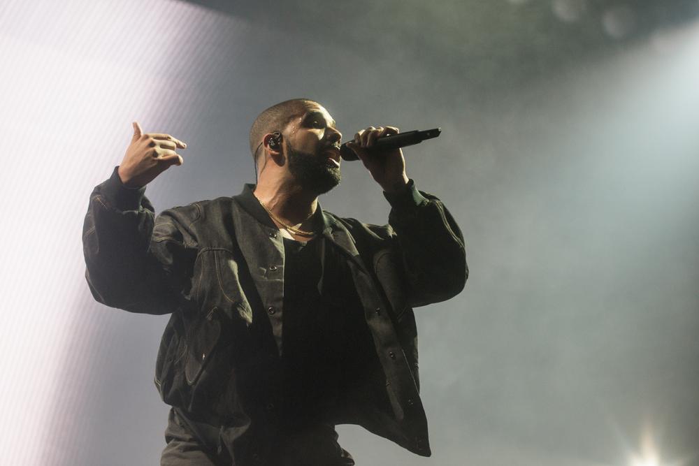 Drake supera histórica marca de Michael Jackson en la música