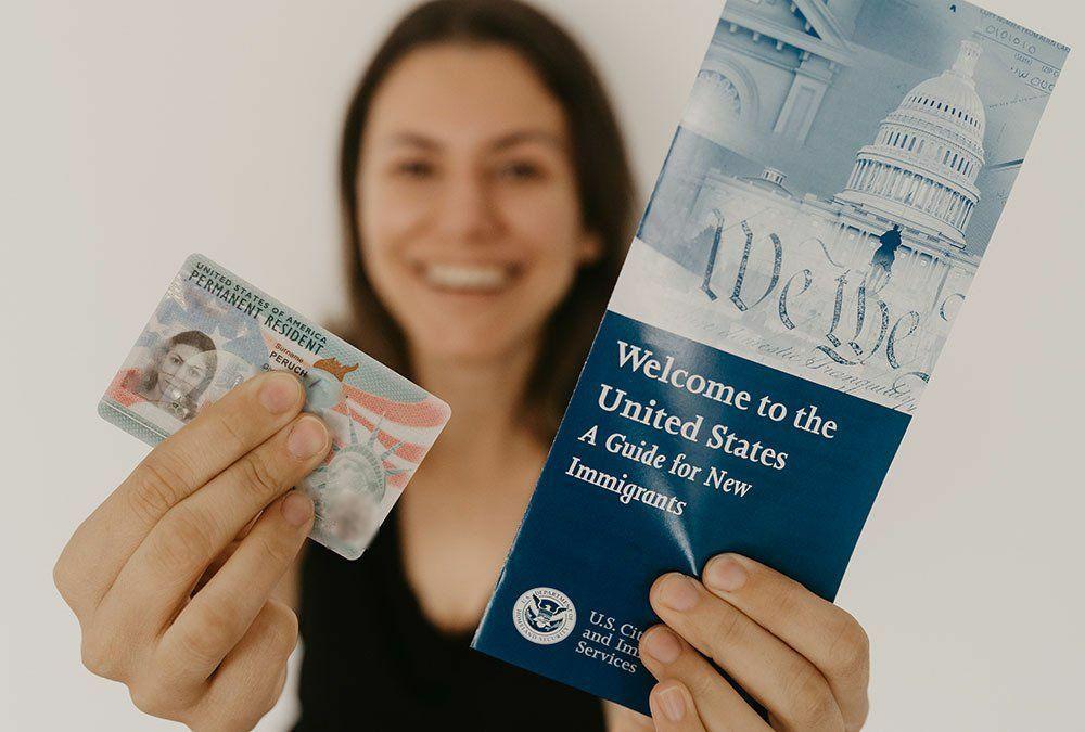 Green Card: la nueva regla sobre “carga pública” que deben conocer los hondureños