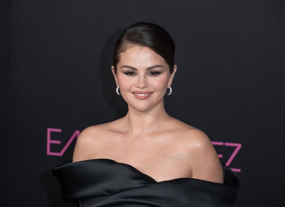 ¿Selena Gomez y Benny Blanco se divorcian? Esto circula en redes