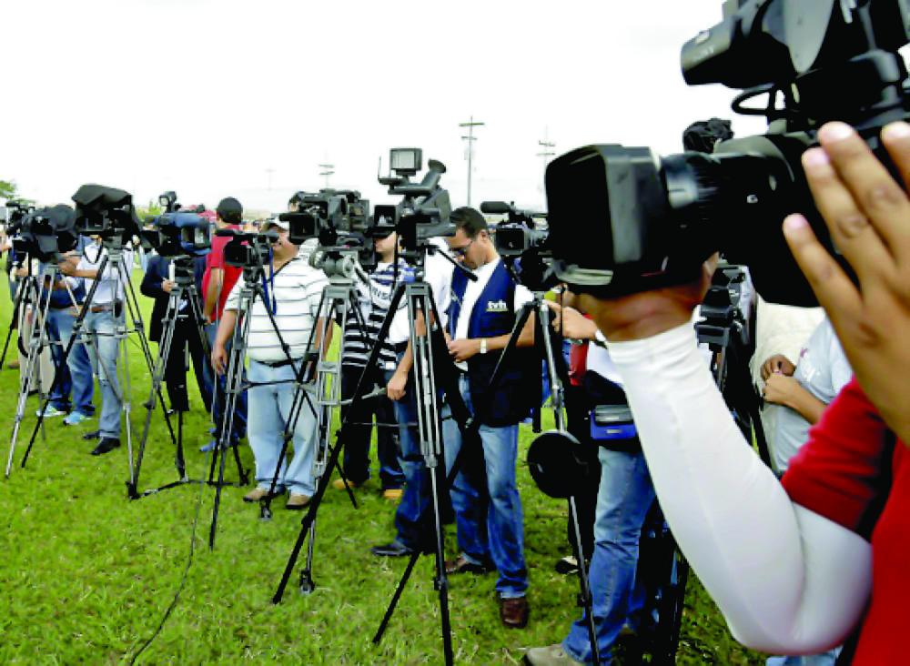 Piden al gobierno que detenga amenazas contra la prensa