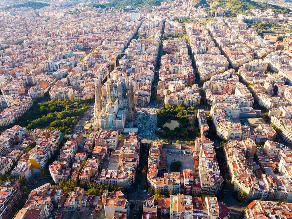 La Sagrada Familia, la interminable obra de Gaudí que bendecirá el Papa