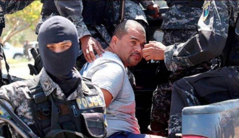 Se estima que estuvo involucrado en el tráfico de más de 450 kilogramos de cocaína.