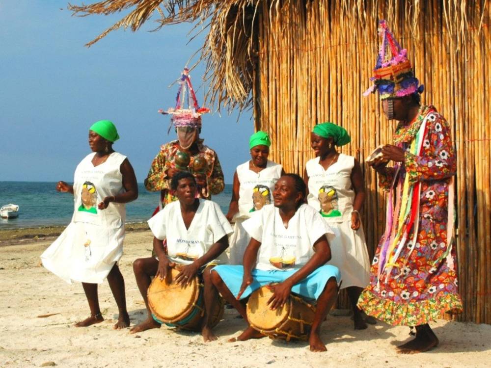 Cultura de Roatán: tradiciones, eventos y celebraciones