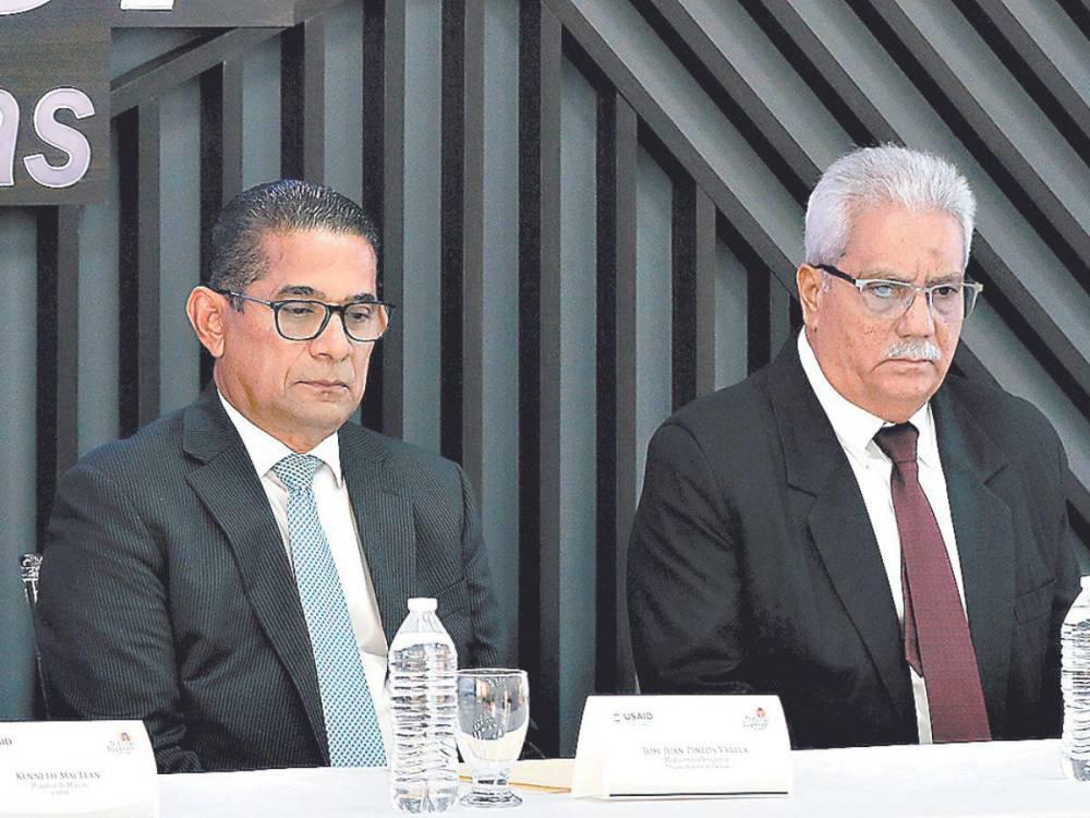 Proponen adelantar elección de magistrados del TSC