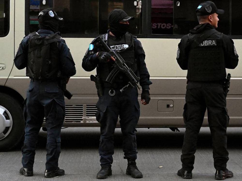 Policías Cobras en un operativo contra la extorsión.